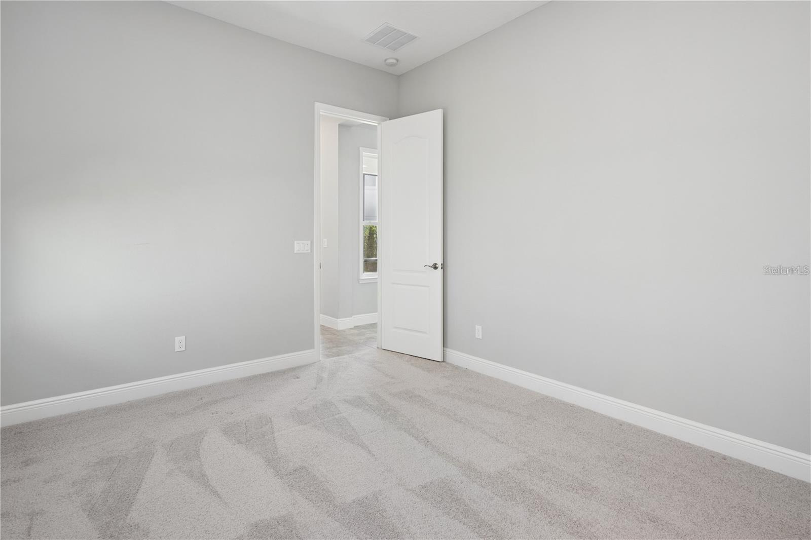 Image 36 of 42 For 7031 Billie Court