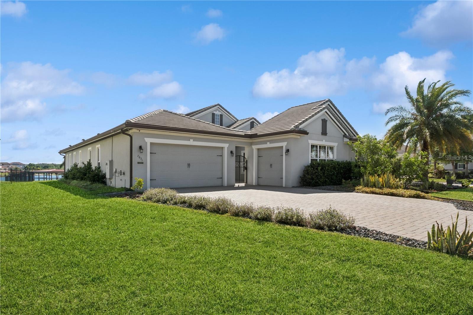 Image 4 of 42 For 7031 Billie Court