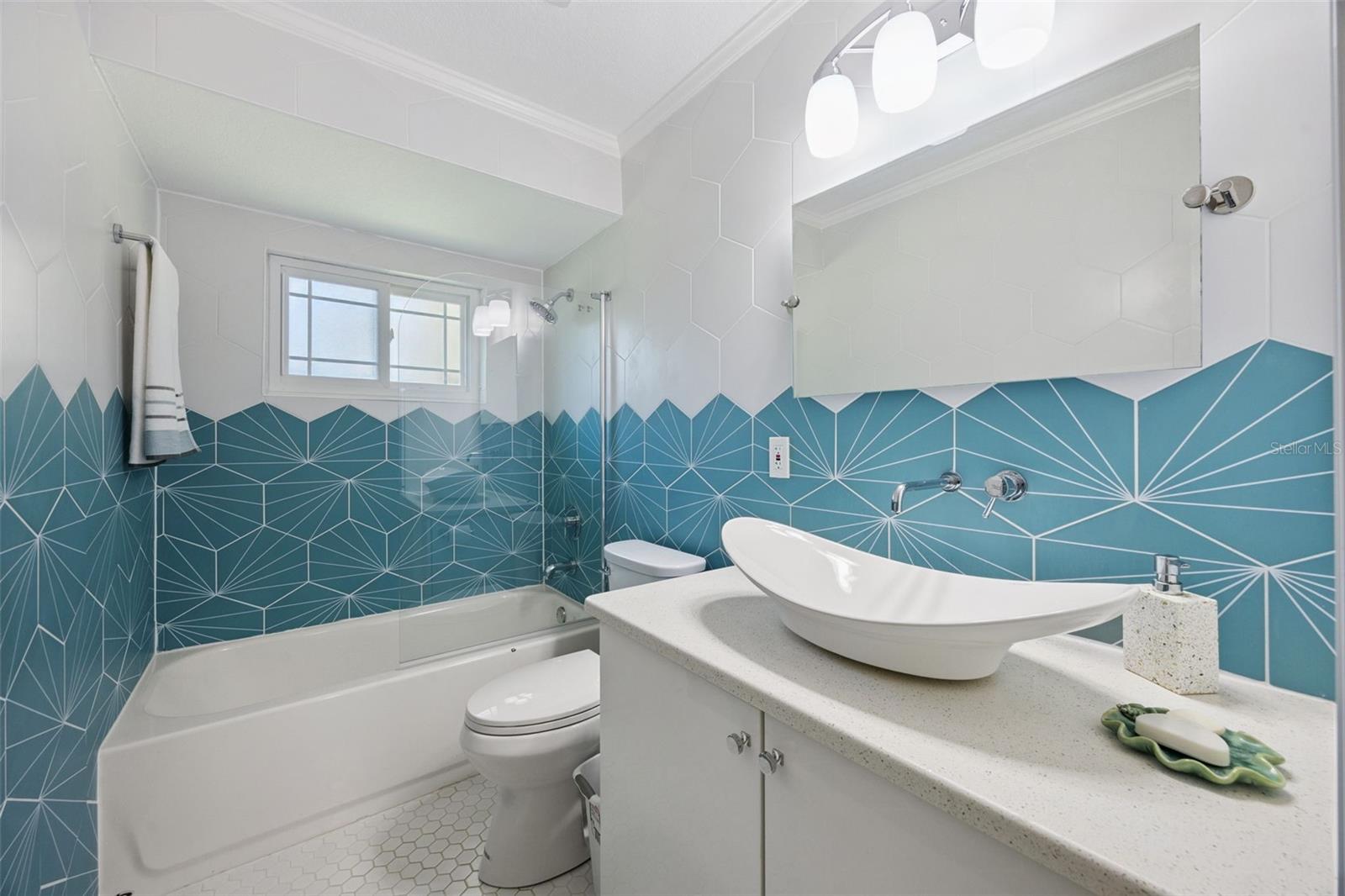 Image 21 of 44 For 101 Variety Tree Circle