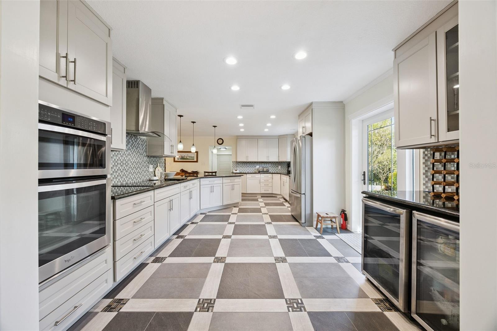 Image 8 of 44 For 101 Variety Tree Circle