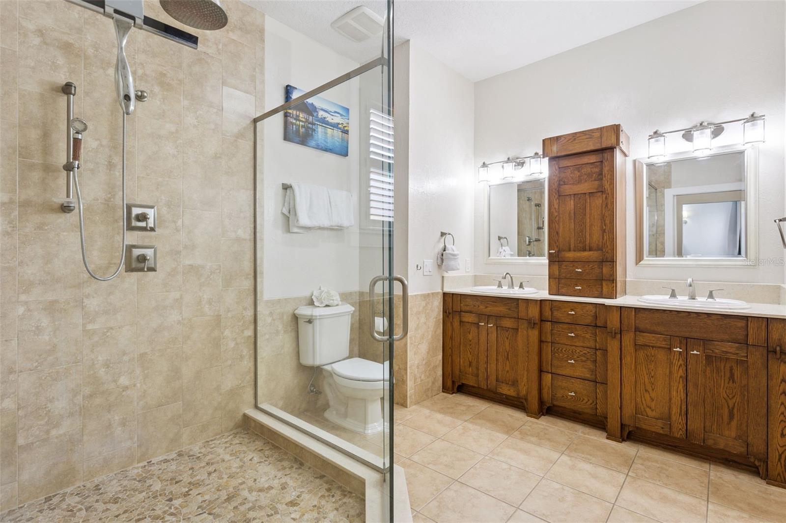 Image 20 of 48 For 1020 Delaney Avenue