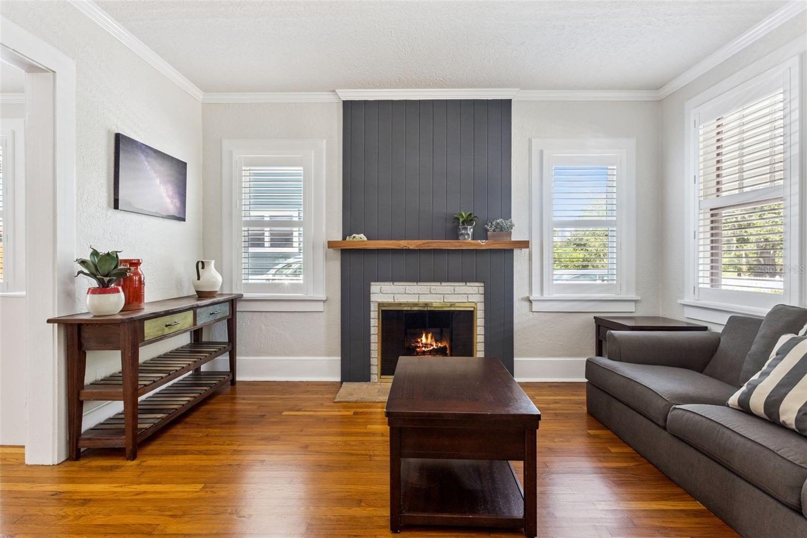 Image 7 of 48 For 1020 Delaney Avenue