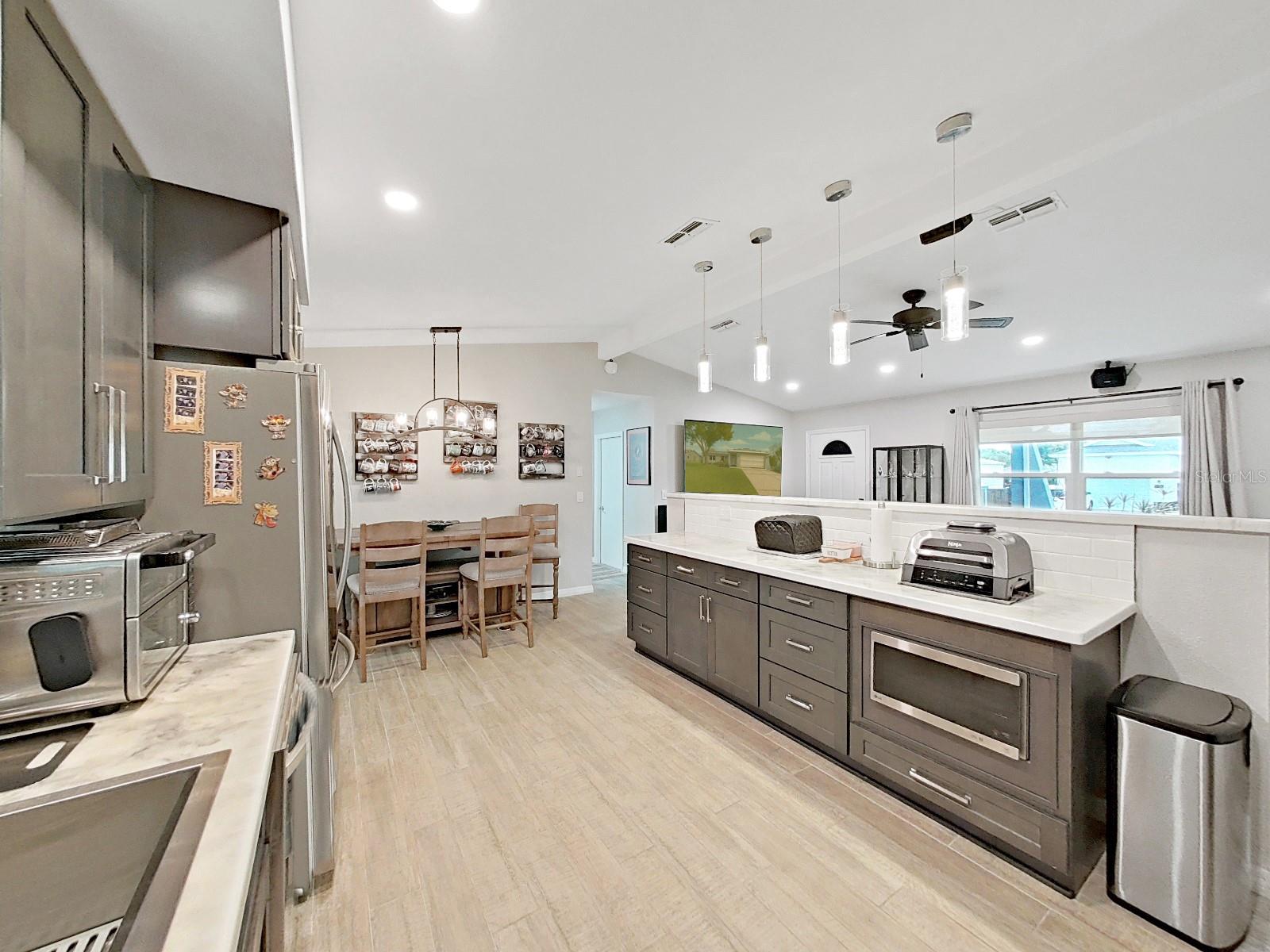 Image 3 of 39 For 8527 Jolly Roger Drive