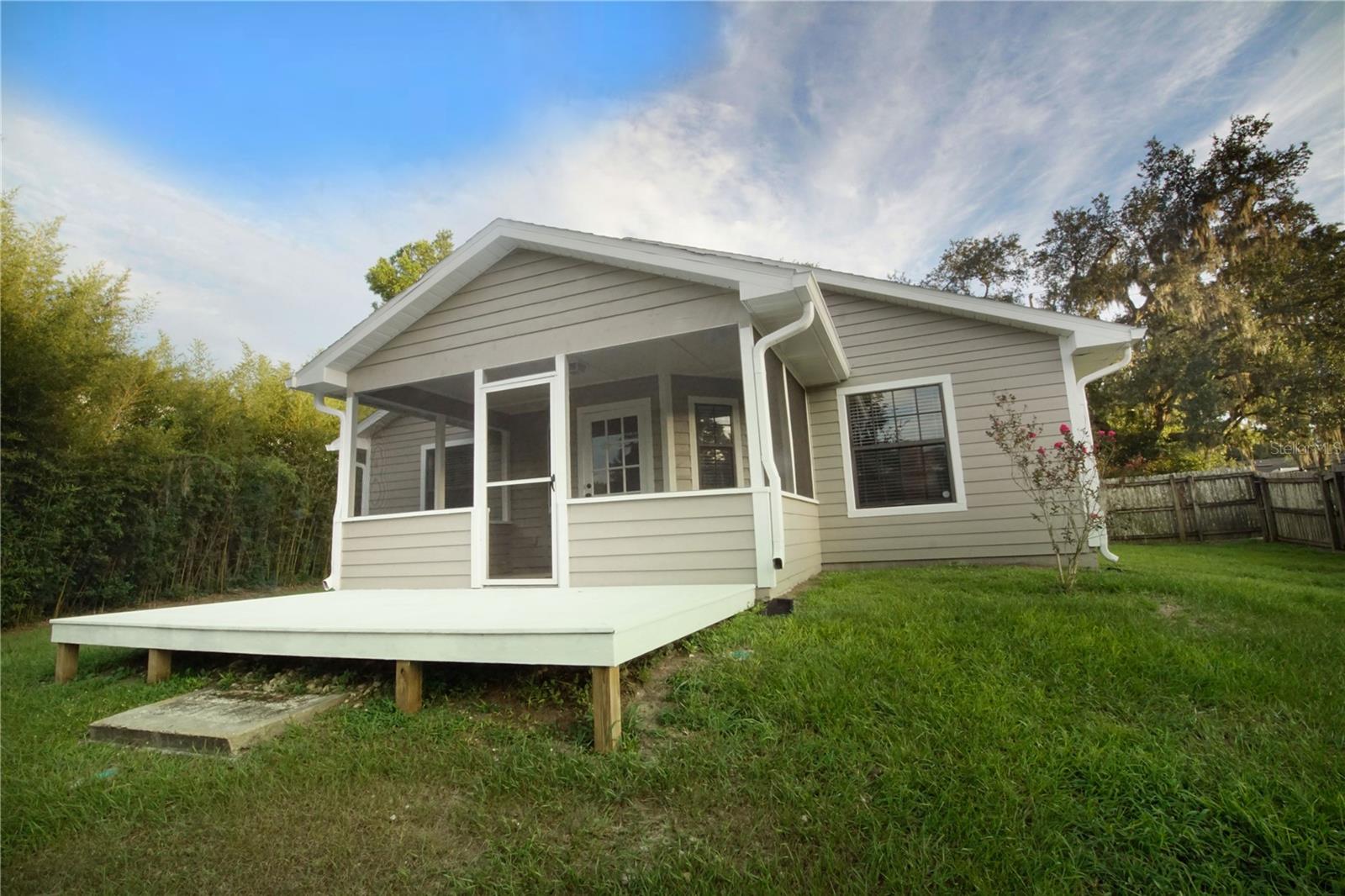 Image 19 of 26 For 65 Magnolia Street