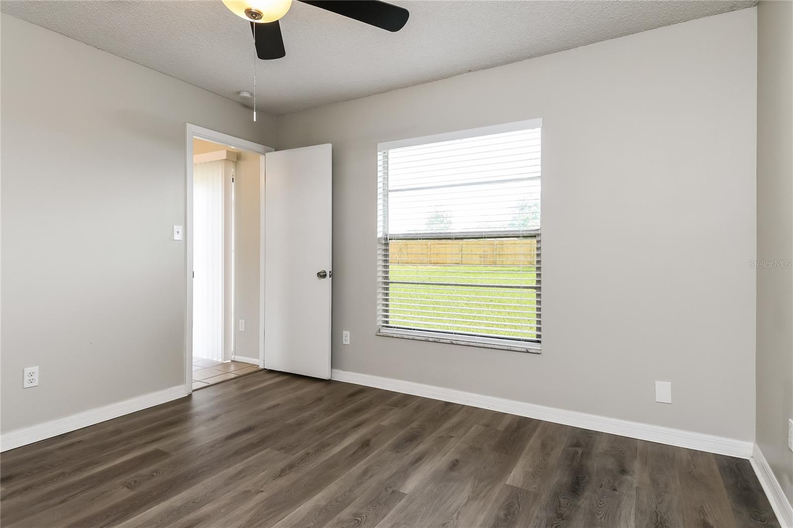 Image 10 of 16 For 3243 Knightsbridge Road