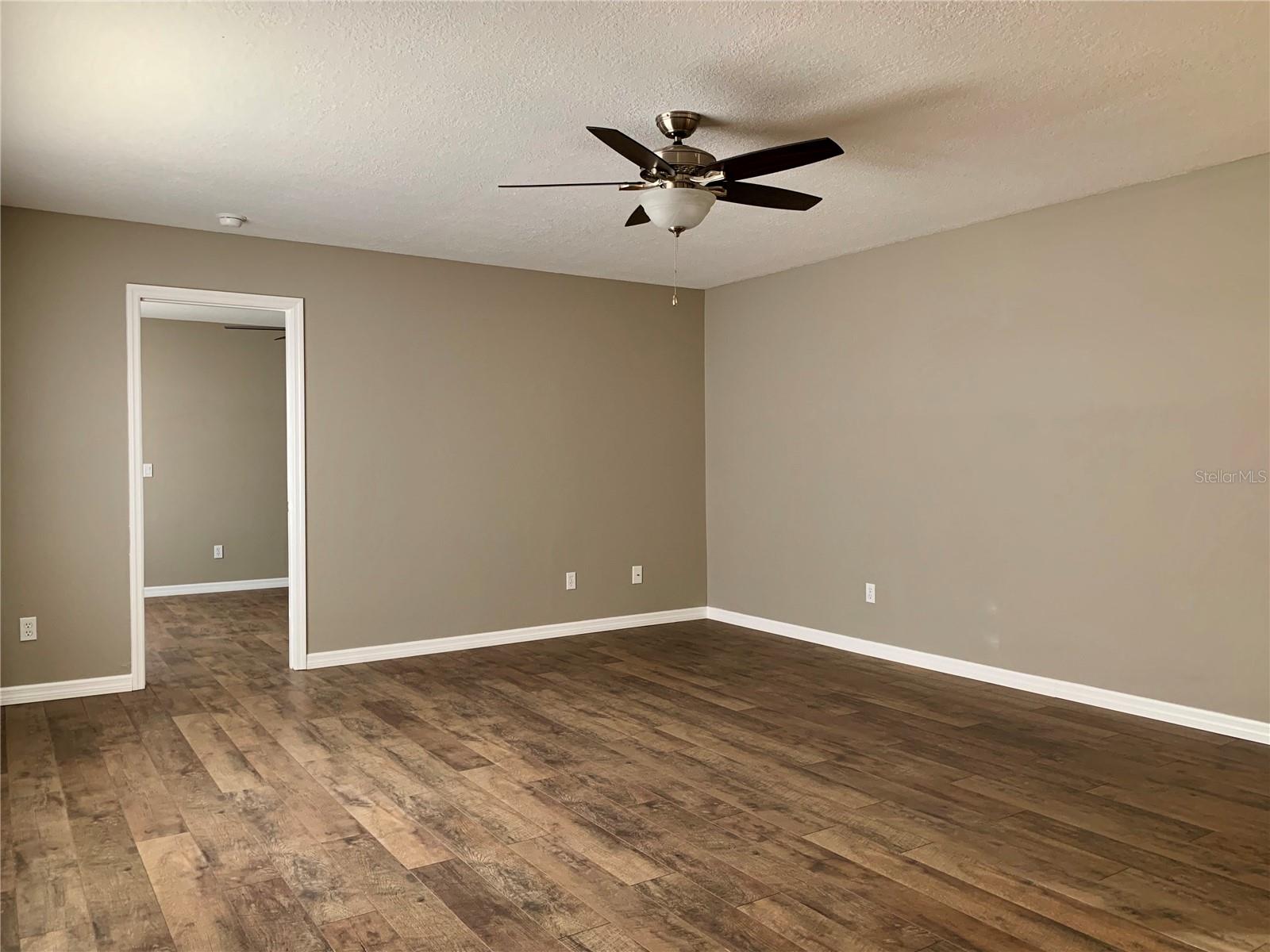 Image 3 of 10 For 58 Windtree Lane 204