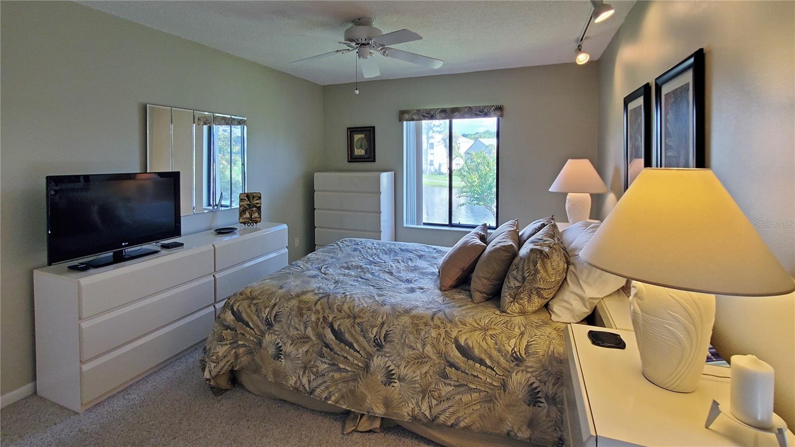 Image 13 of 22 For 928 Pine Ridge Circle