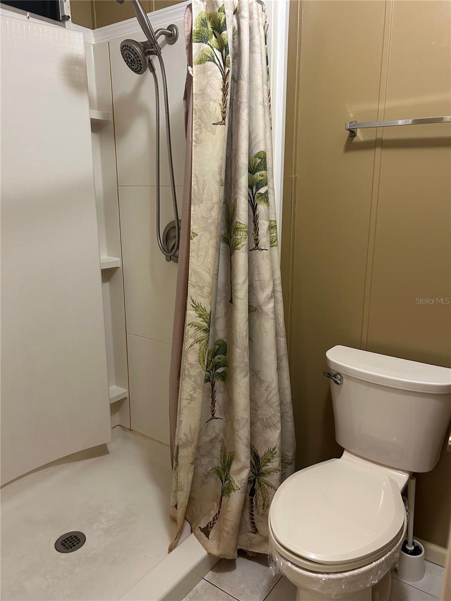 Image 14 of 21 For 110 Rita Bee Avenue