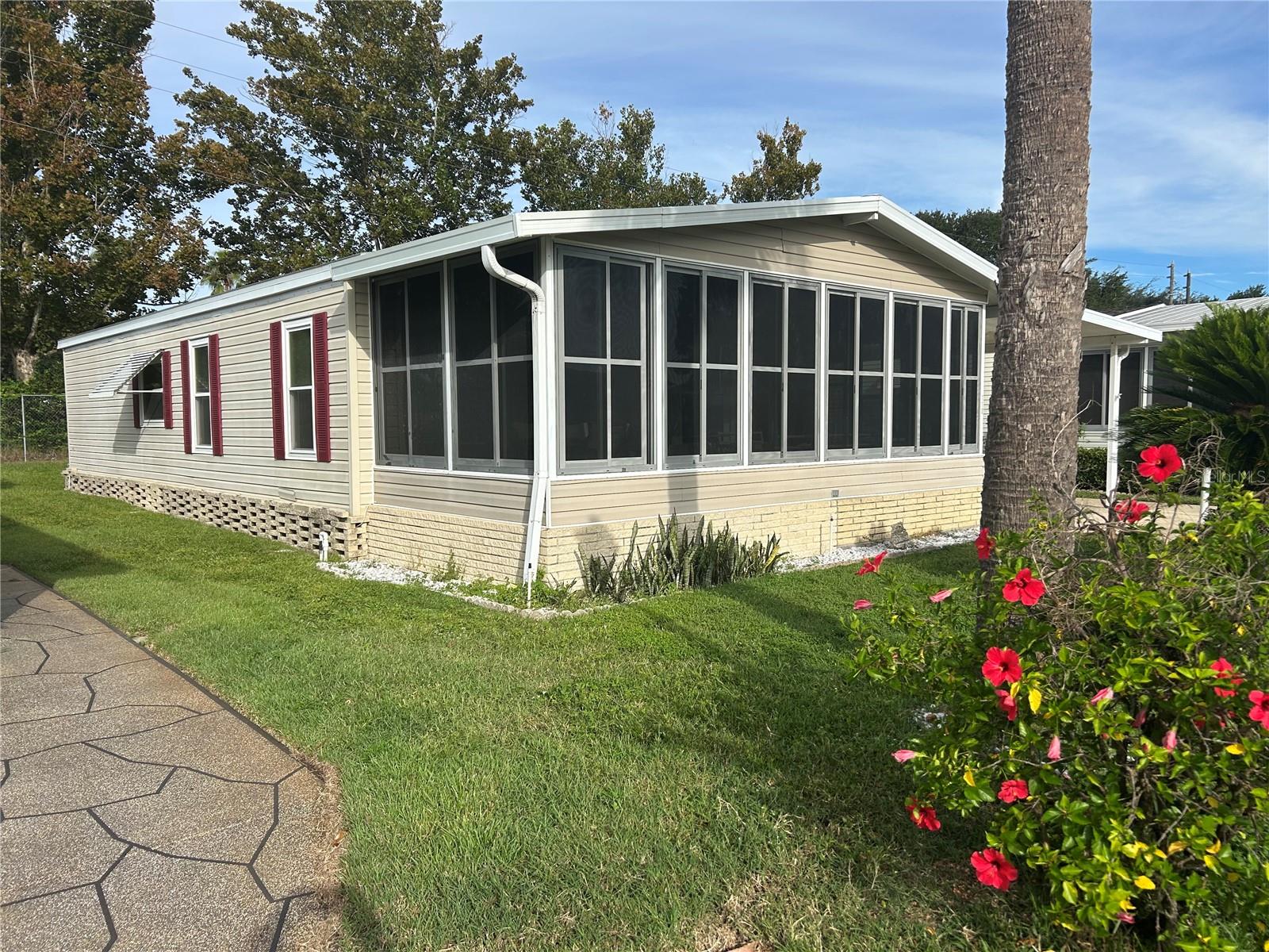 Image 4 of 21 For 110 Rita Bee Avenue