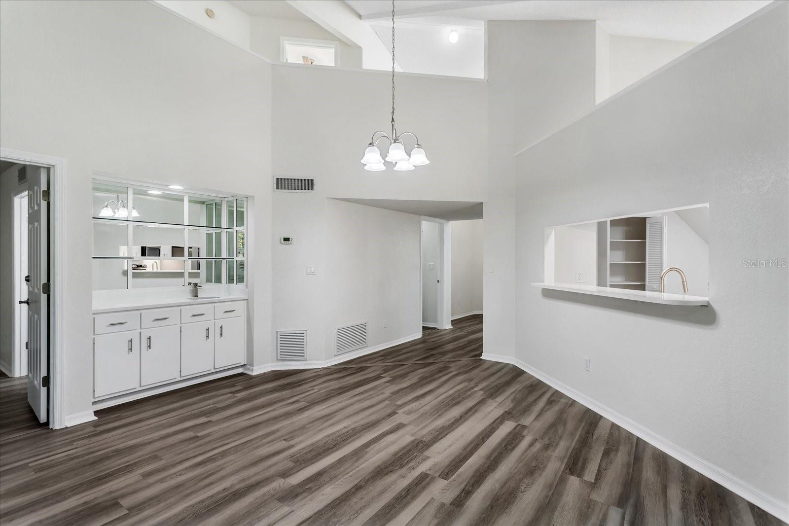 Image 15 of 48 For 100 Durham Place