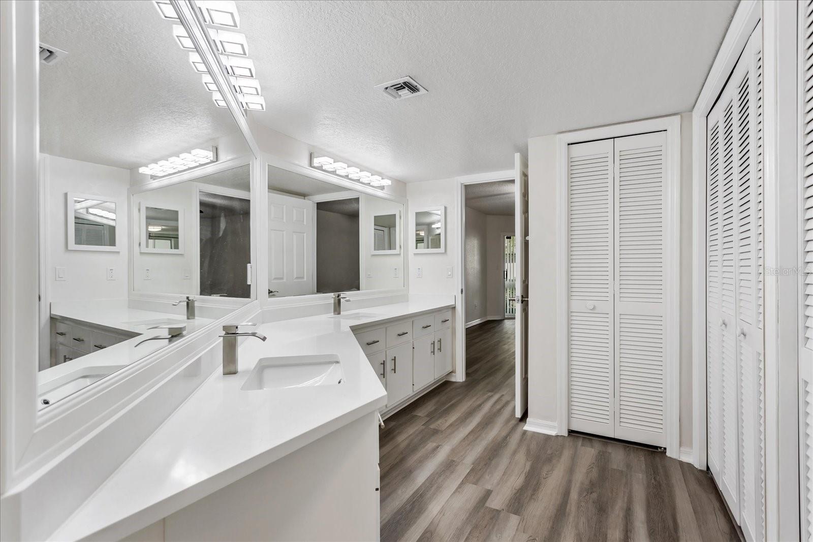 Image 23 of 48 For 100 Durham Place