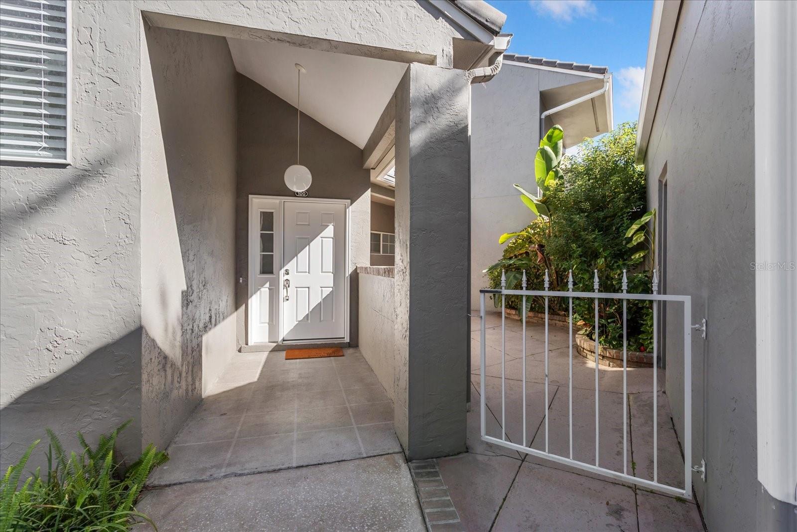 Image 5 of 48 For 100 Durham Place