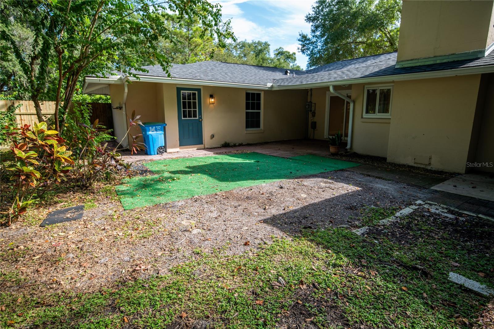 Image 21 of 30 For 955 Gamewell Avenue