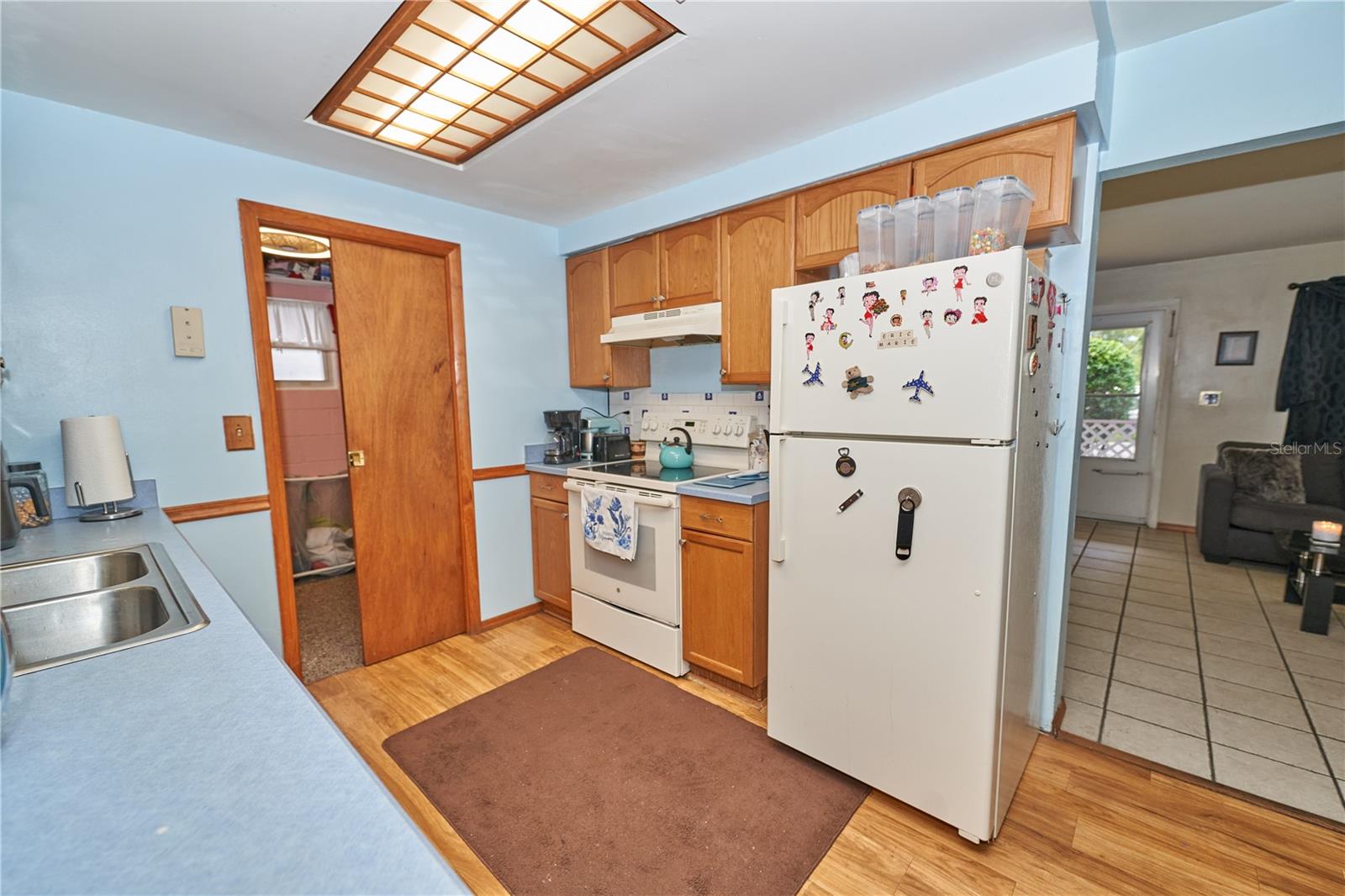 Image 25 of 65 For 741 Longdale Avenue