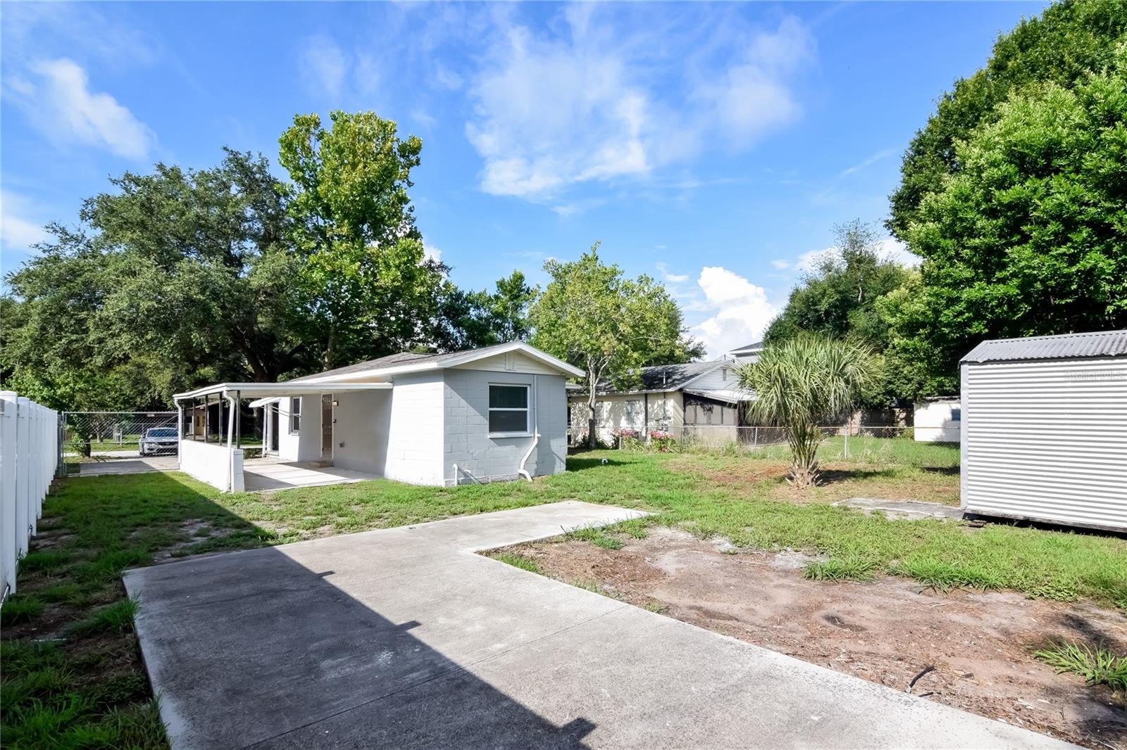 Image 14 of 16 For 3409 Paxton Avenue