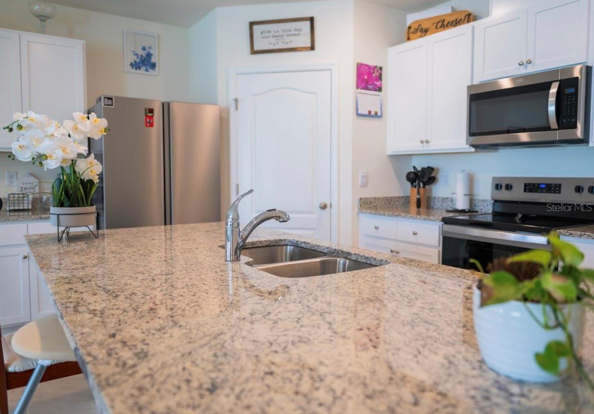 Image 41 of 47 For 1095 Griffon Avenue