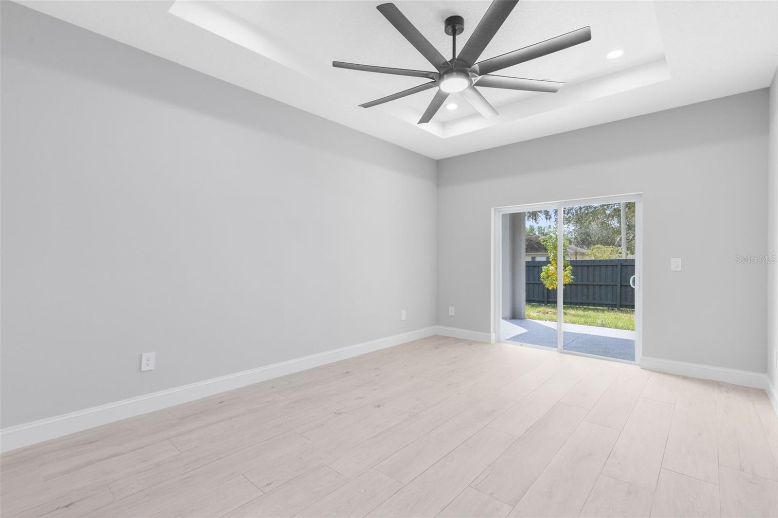 Image 11 of 32 For 1550 12th Street