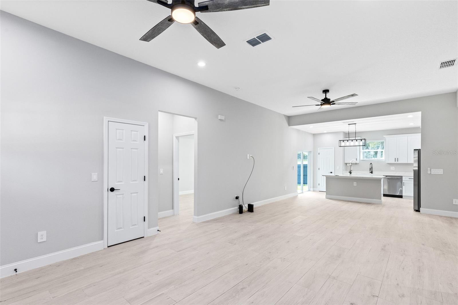 Image 16 of 32 For 1550 12th Street