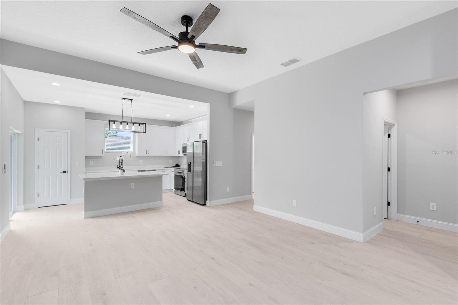 Image 17 of 32 For 1550 12th Street