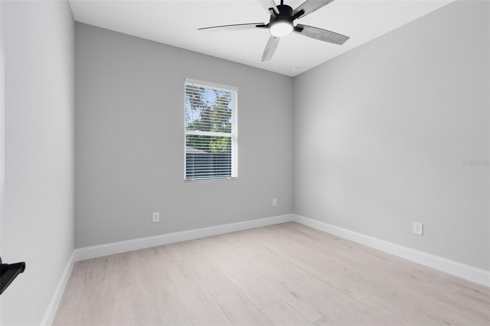 Image 6 of 32 For 1550 12th Street