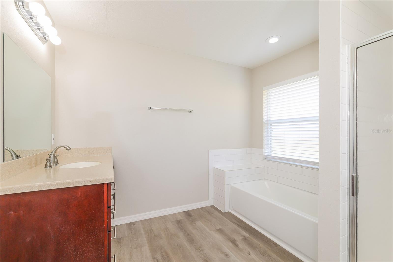 Image 10 of 16 For 171 Bergen Circle