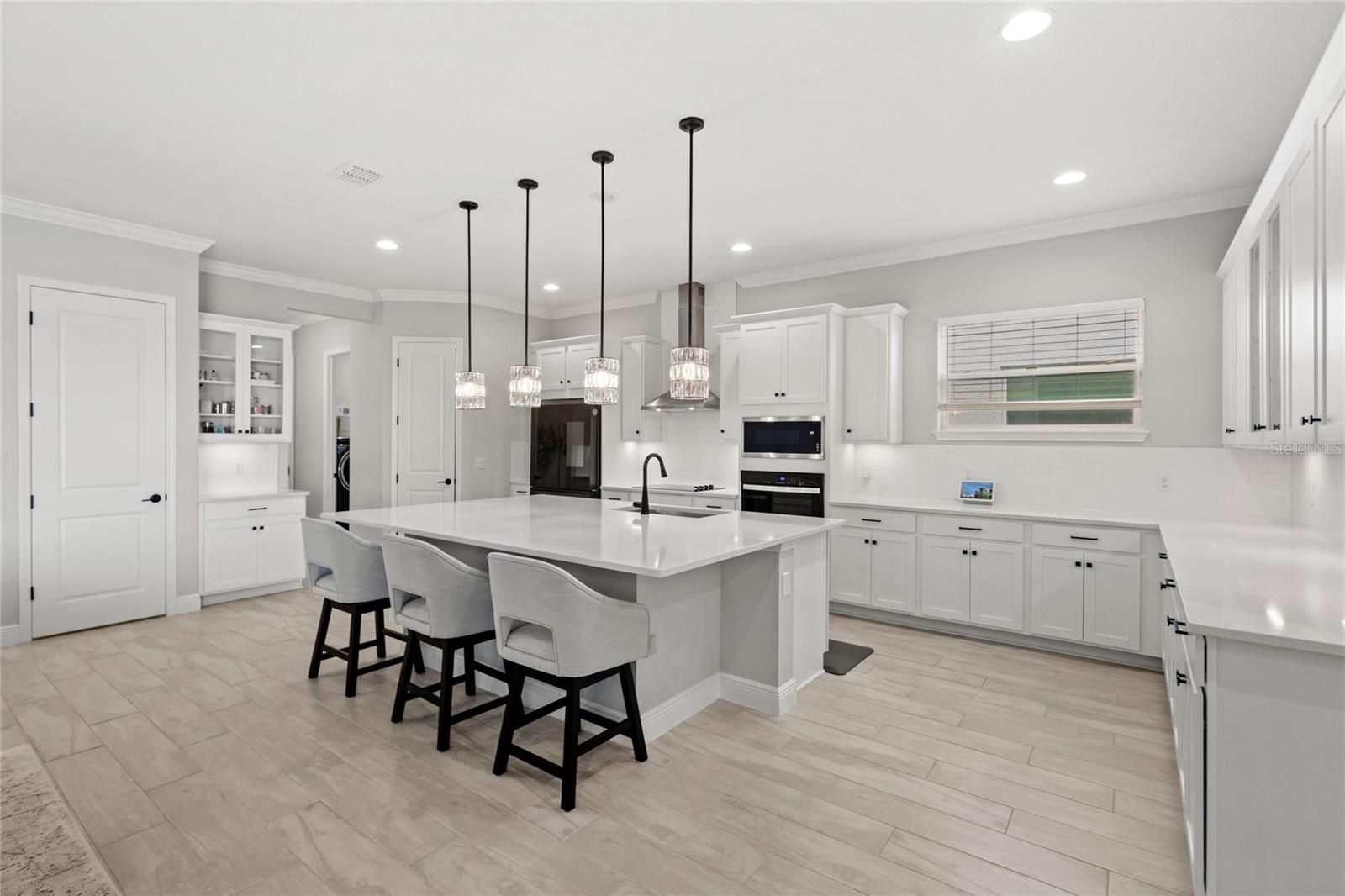 Image 17 of 85 For 18339 Mowry Court