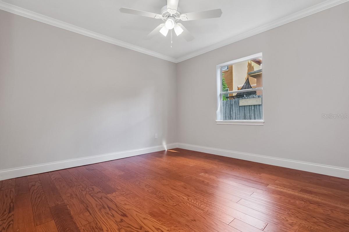 Image 18 of 54 For 1505 Catherine Street