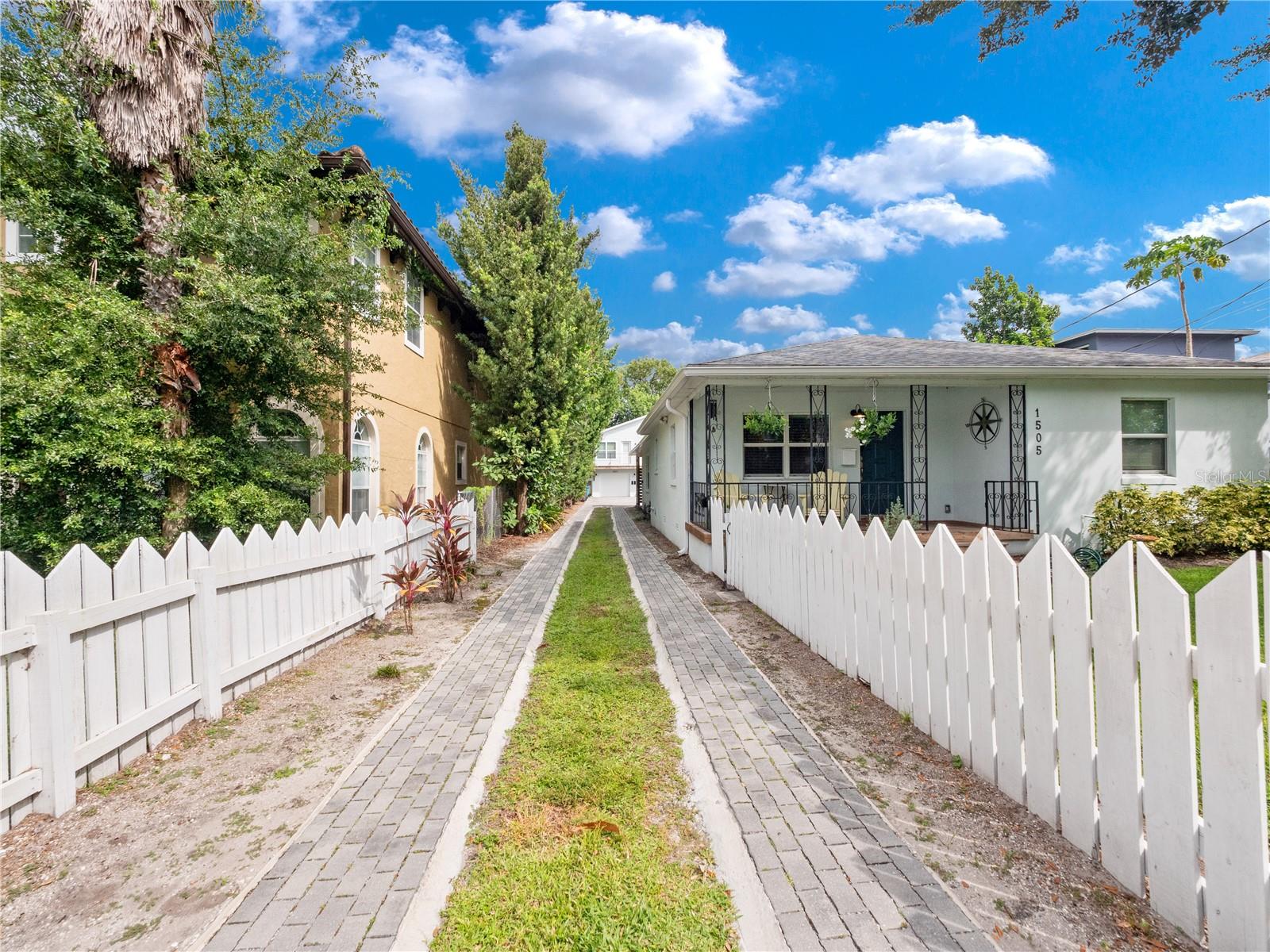 Image 6 of 54 For 1505 Catherine Street