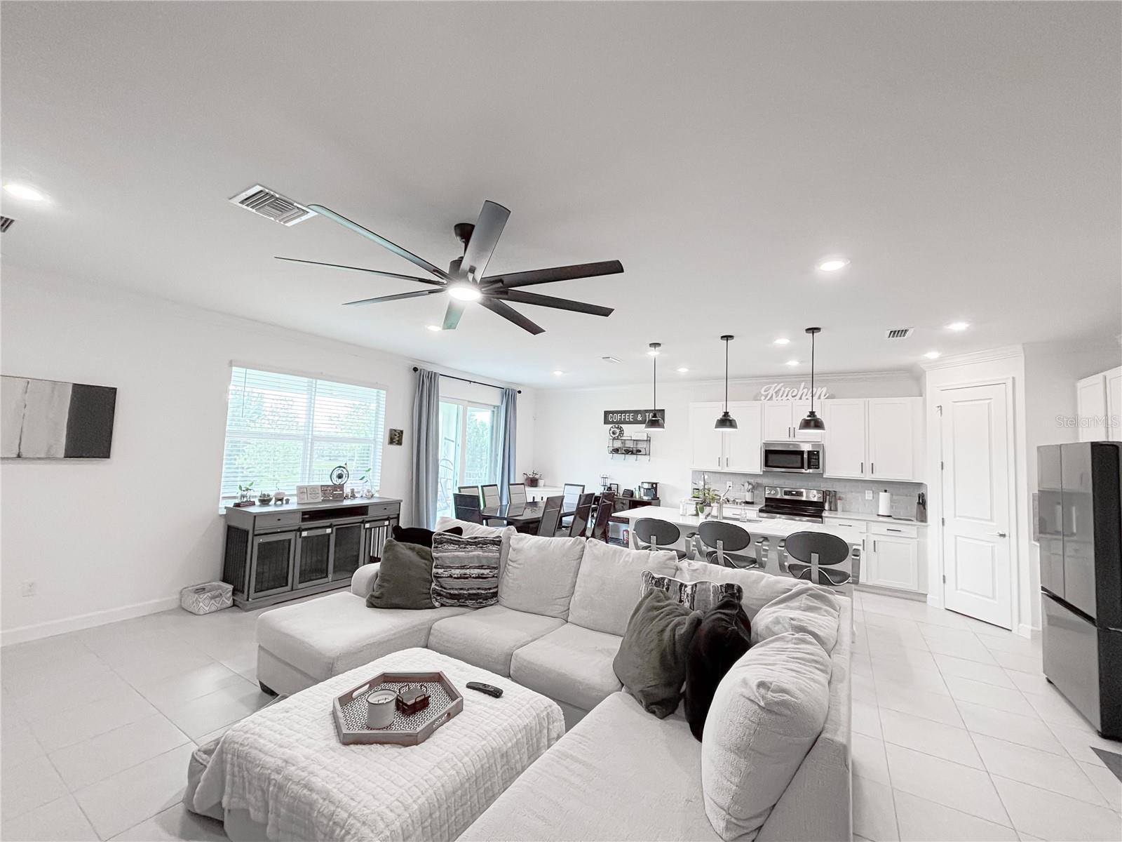 Image 7 of 21 For 684 Veridian Circle Nw