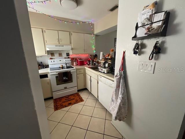 Image 4 of 11 For 226 Scottsdale Square 226