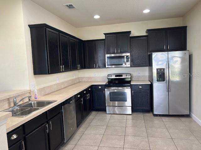 Image 3 of 15 For 6554 Goldenrod Road B