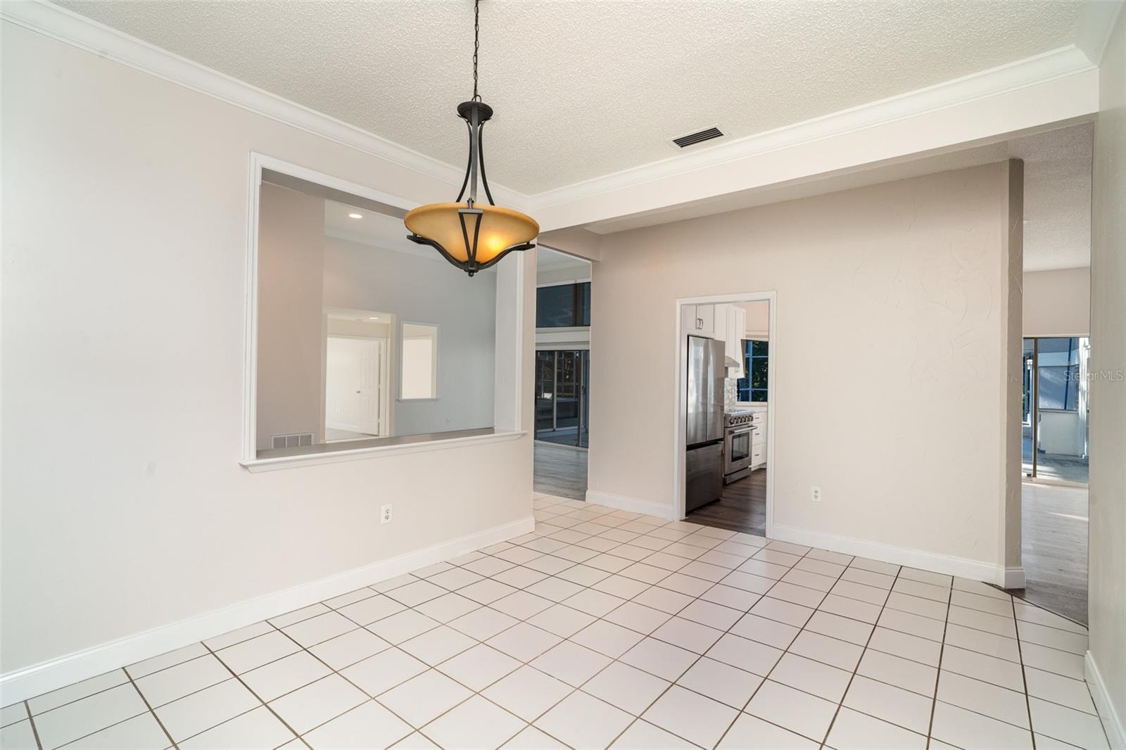 Image 10 of 38 For 7505 Weeping Willow Boulevard
