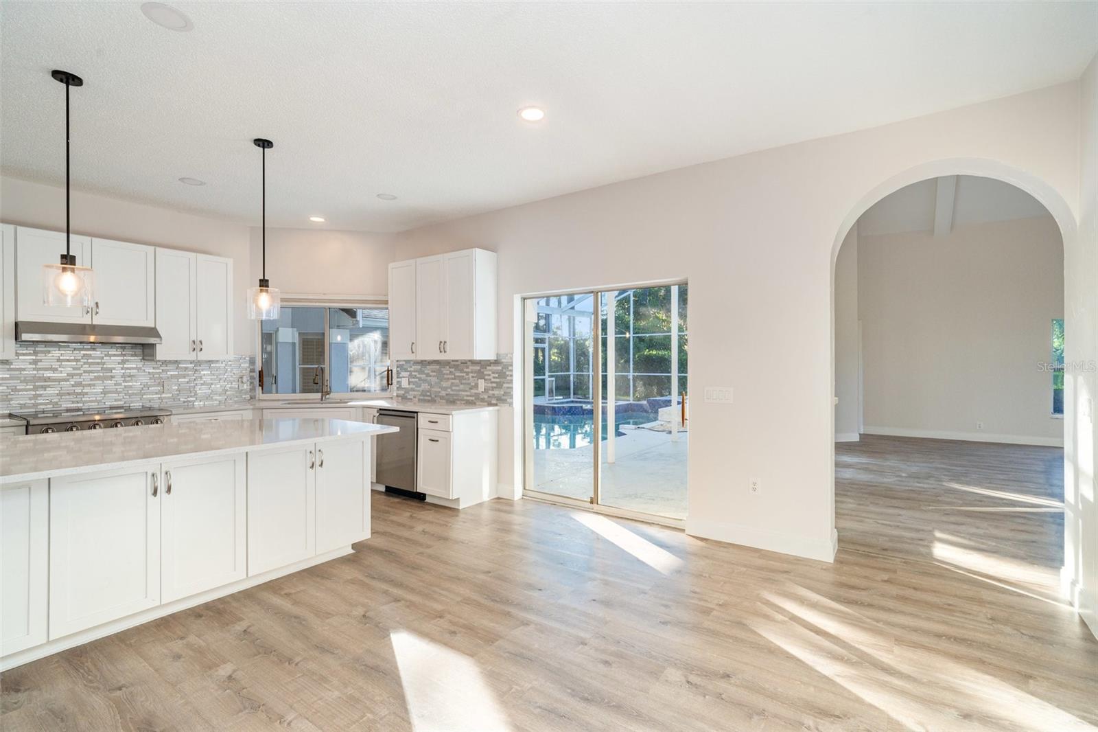 Image 13 of 38 For 7505 Weeping Willow Boulevard