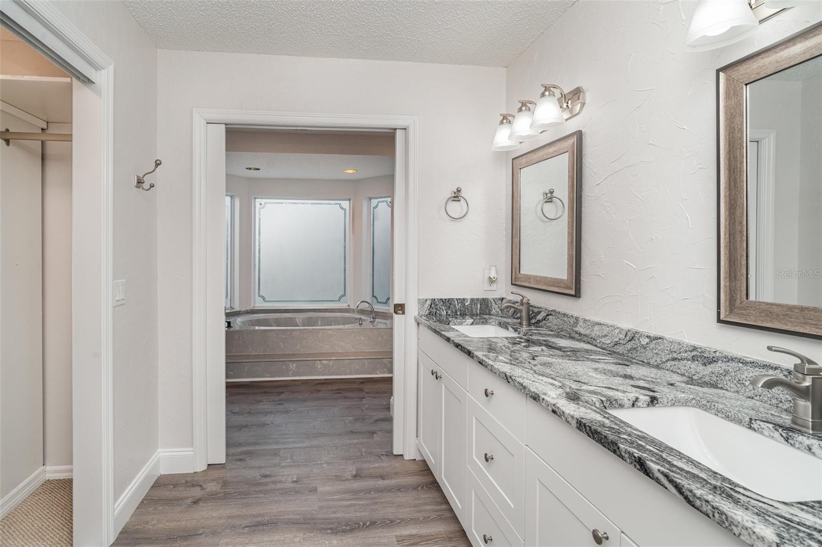 Image 29 of 38 For 7505 Weeping Willow Boulevard