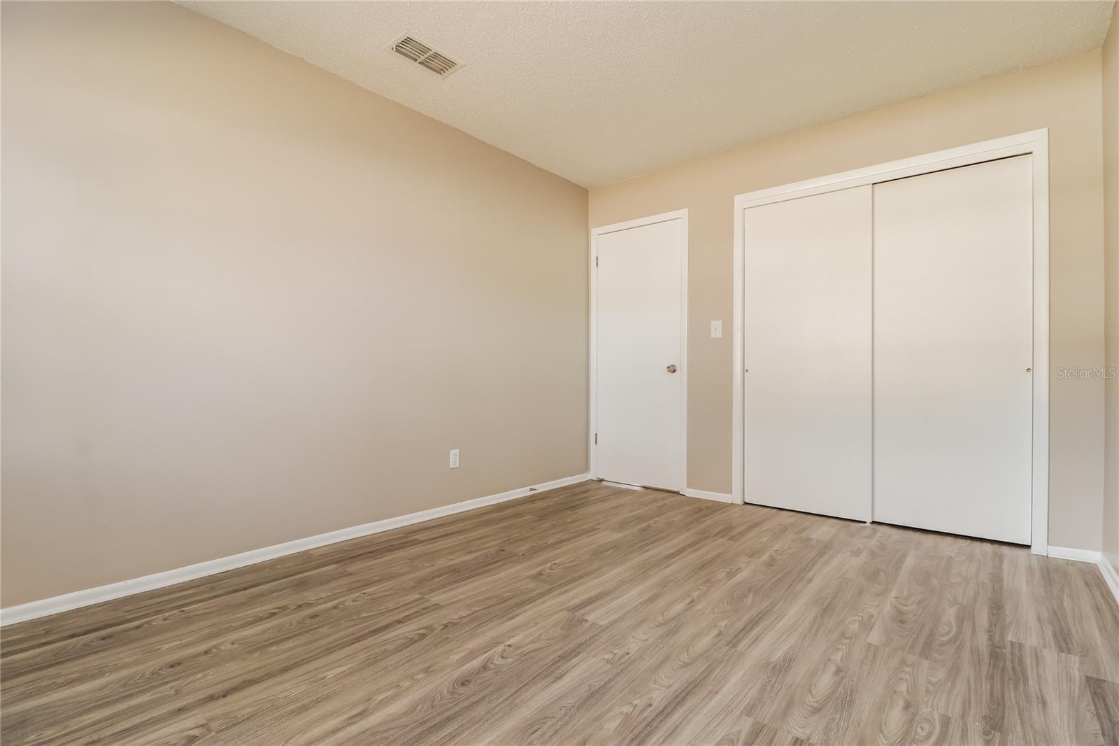 Image 12 of 16 For 4173 Raccoon Loop