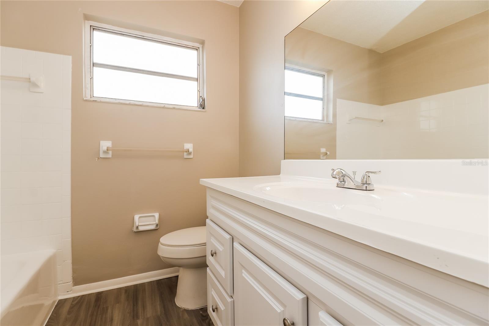 Image 14 of 16 For 4173 Raccoon Loop