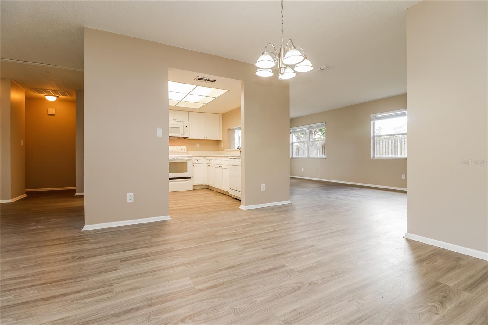 Image 3 of 16 For 4173 Raccoon Loop