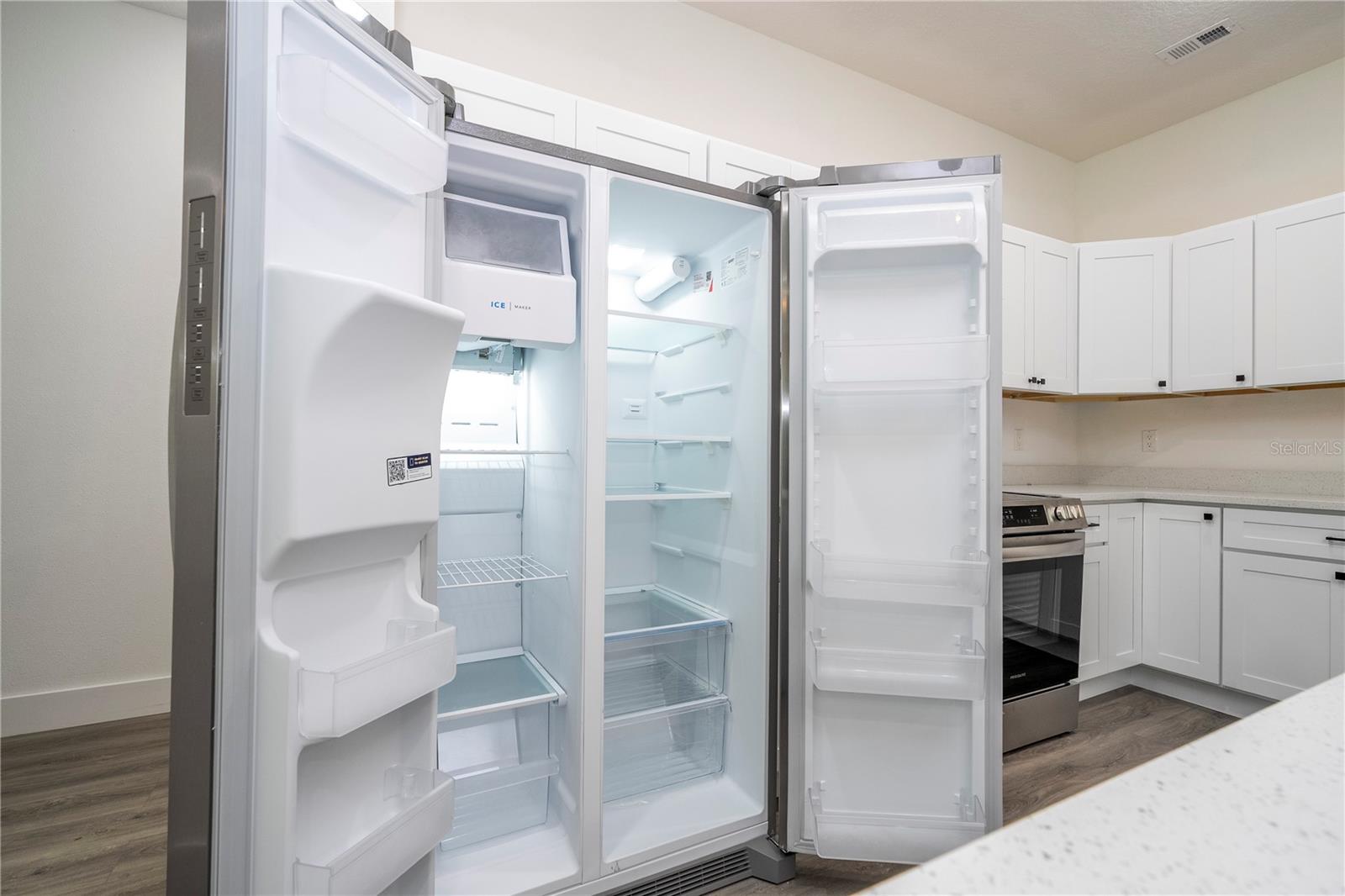 Image 20 of 33 For 6671 151st Loop