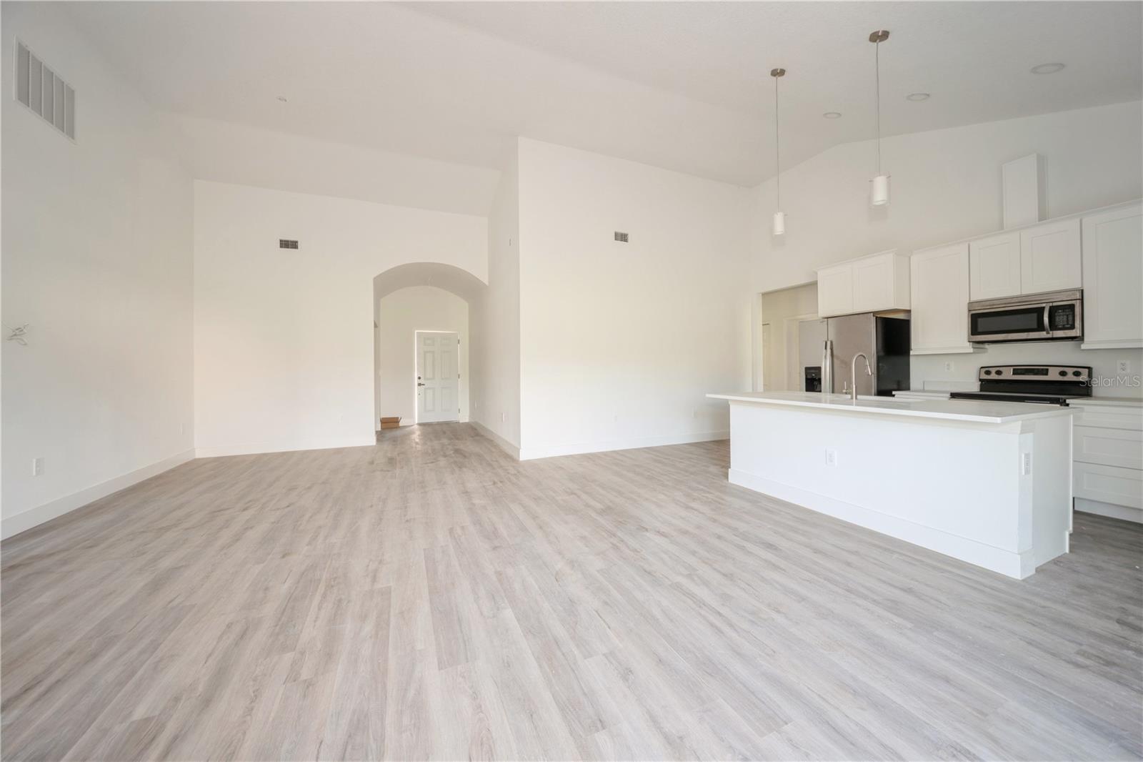 Image 6 of 21 For 436 Caraway Drive