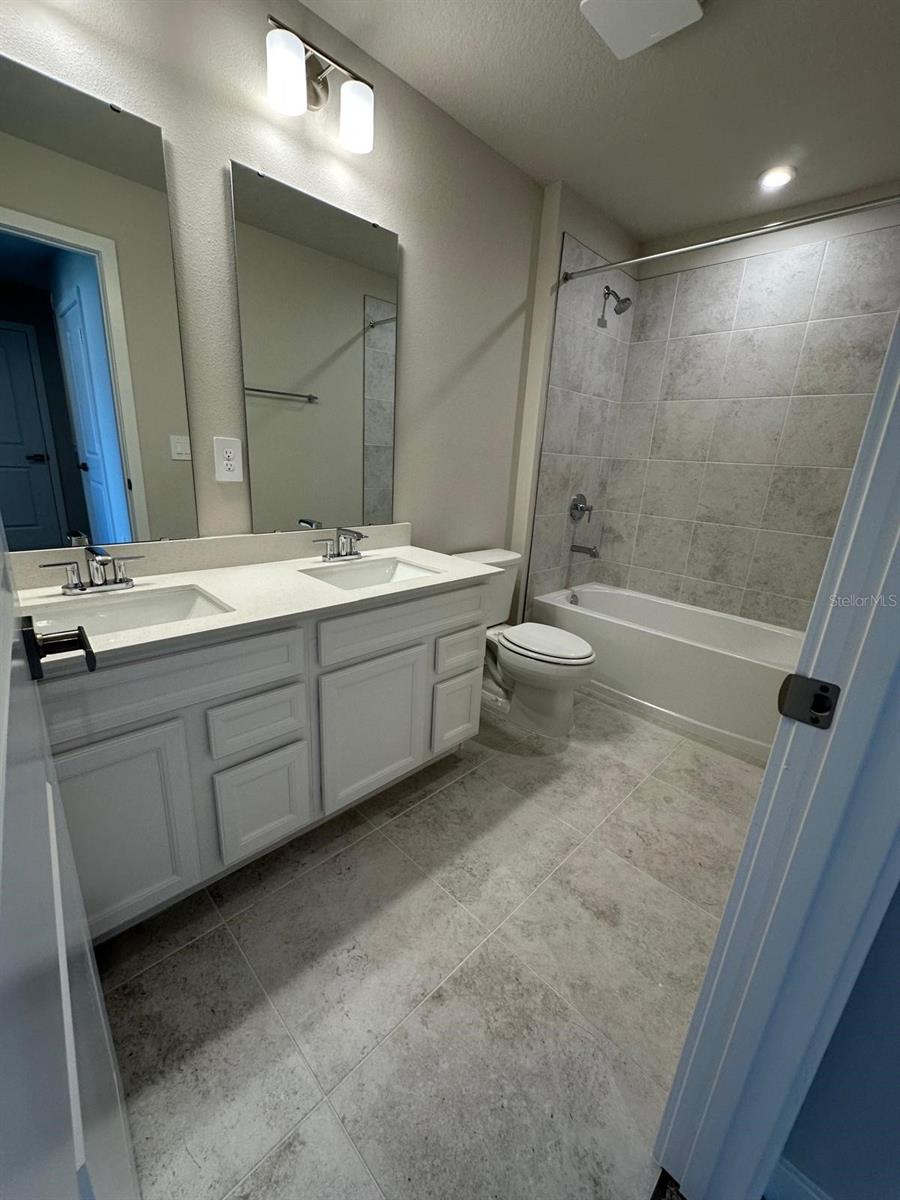 Image 17 of 23 For 12454 Amber Creek Circle