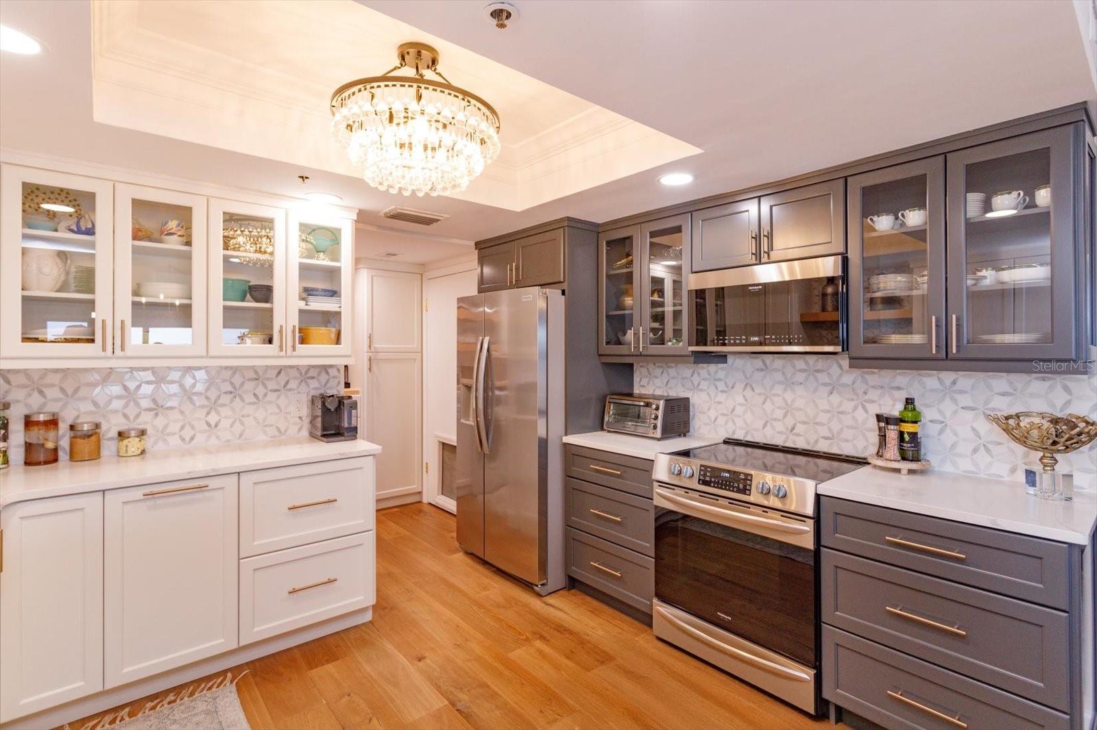 Image 10 of 46 For 7550 Hinson Street 6a