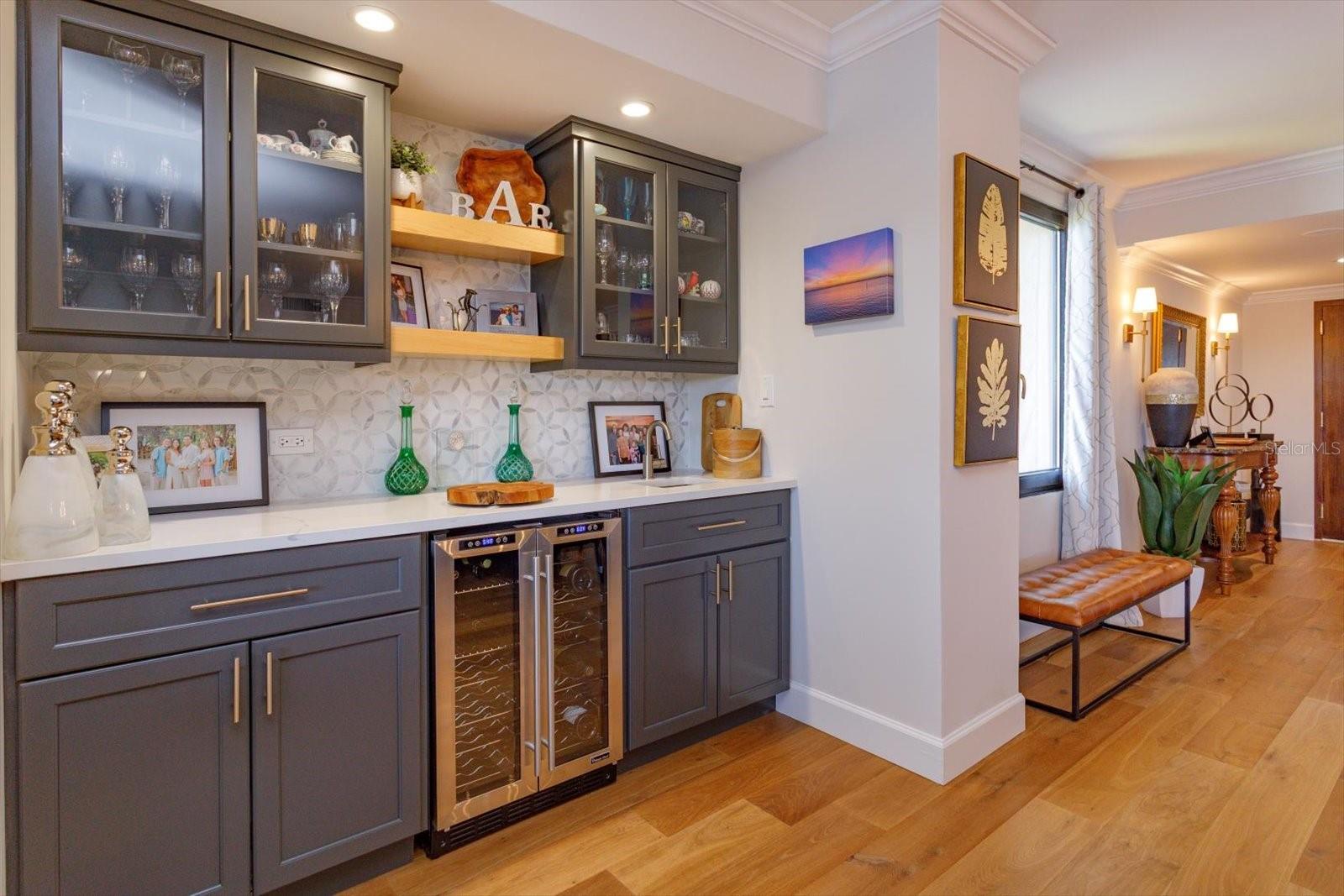 Image 18 of 46 For 7550 Hinson Street 6a