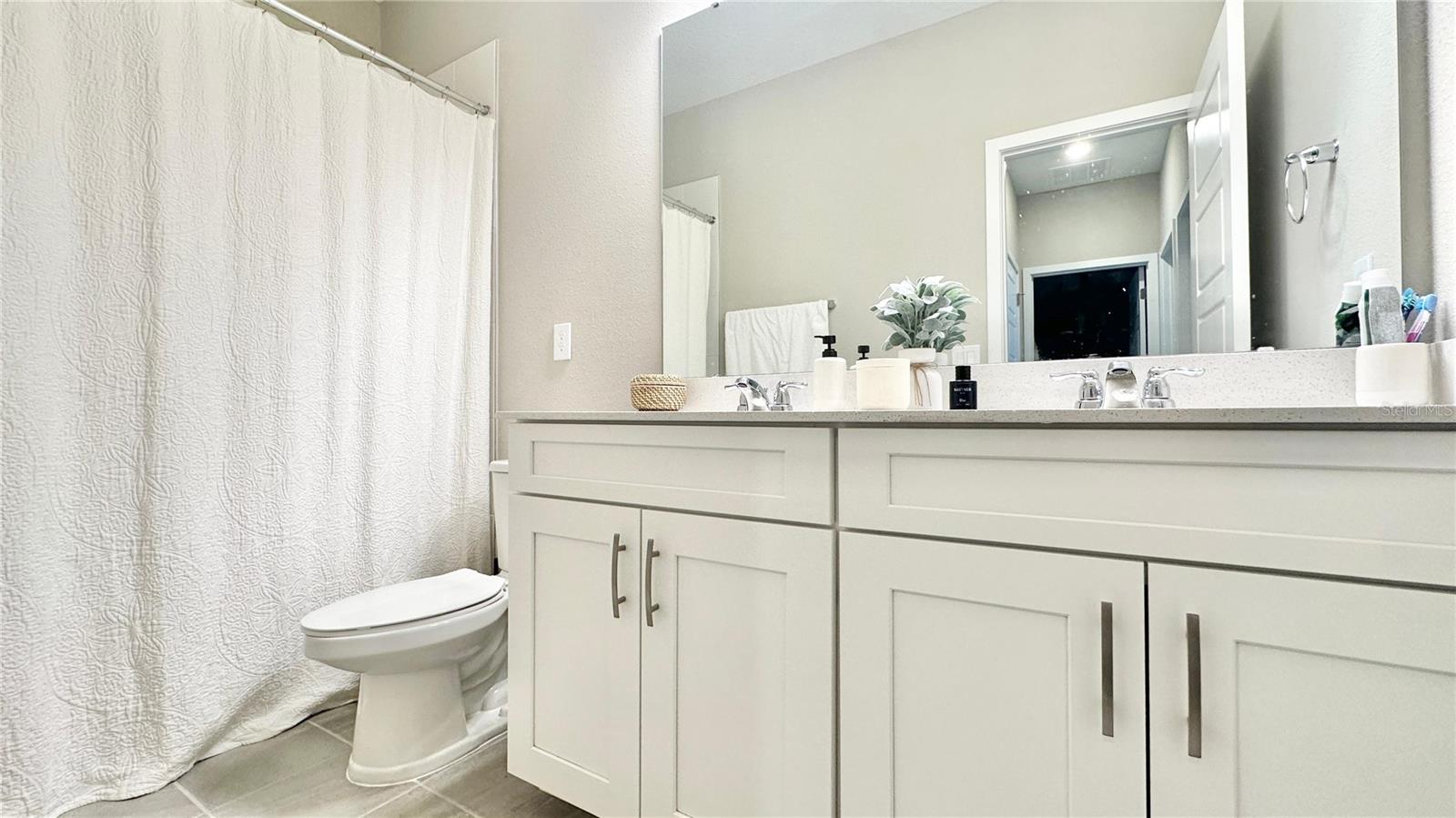 Image 16 of 25 For 14356 Braemar Street