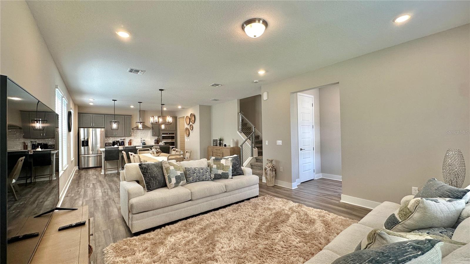 Image 4 of 25 For 14356 Braemar Street