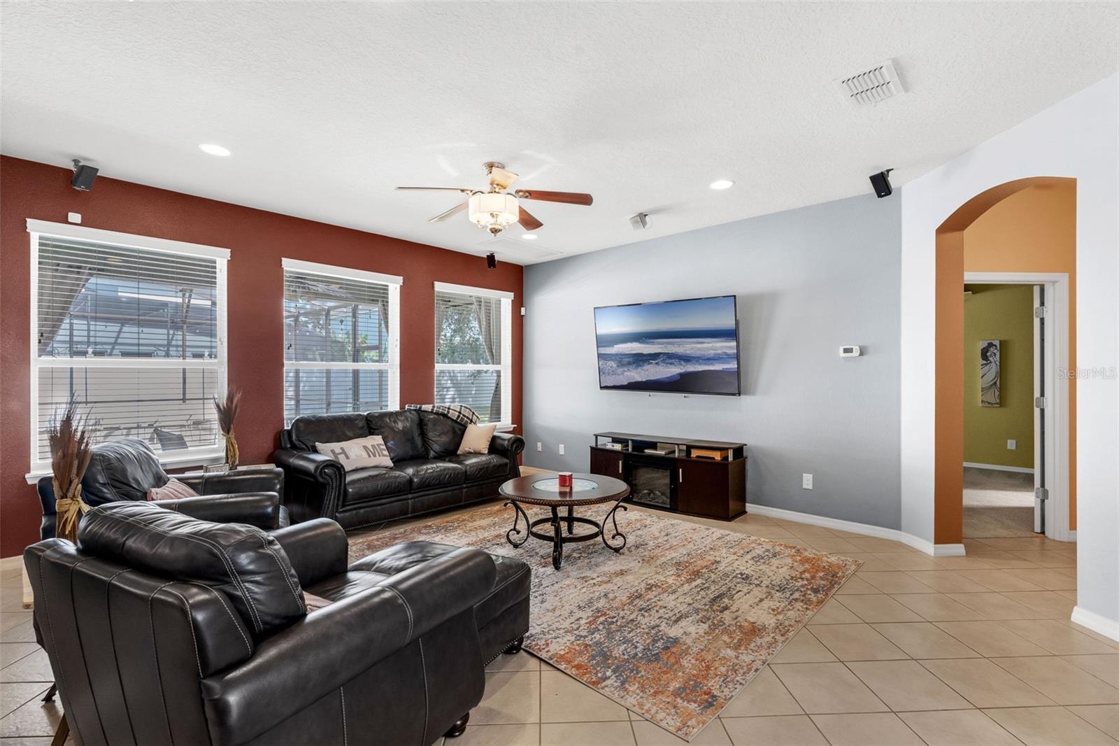 Image 12 of 45 For 15301 Hayworth Drive
