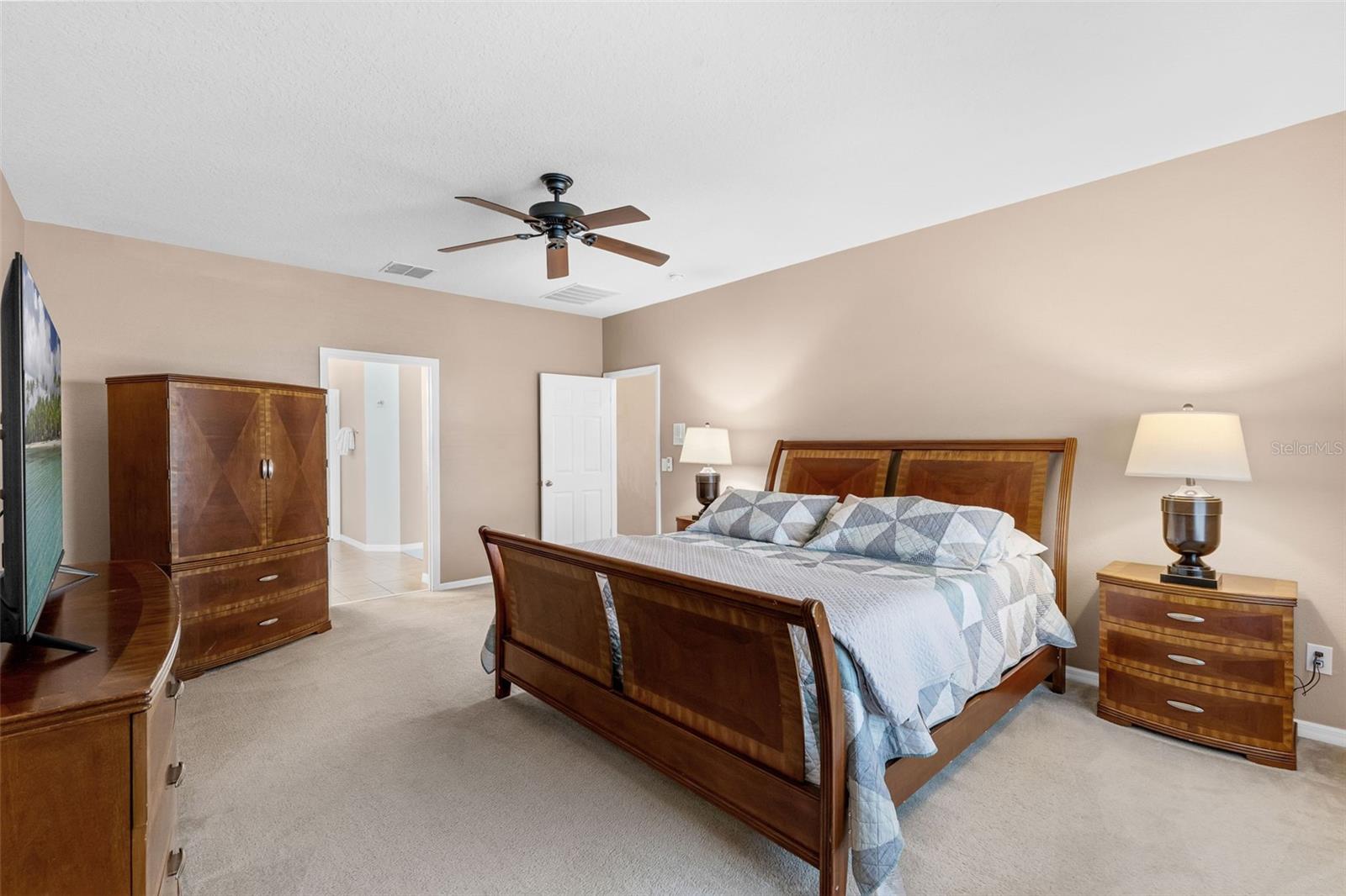 Image 20 of 45 For 15301 Hayworth Drive