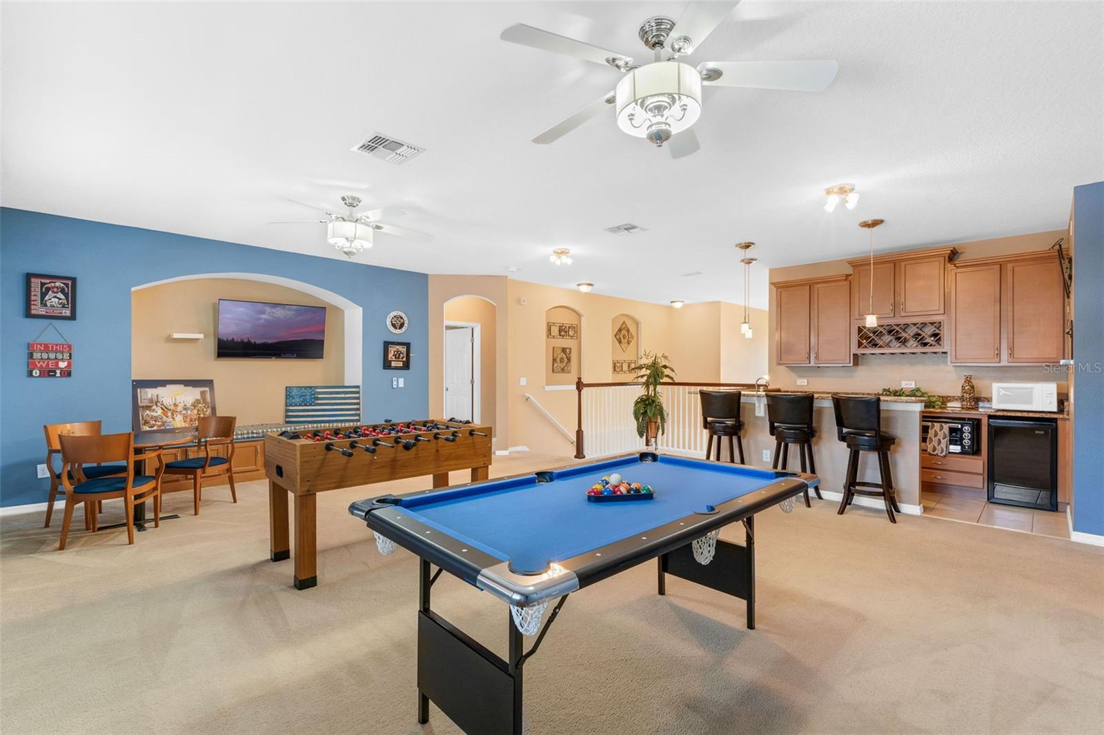 Image 3 of 45 For 15301 Hayworth Drive