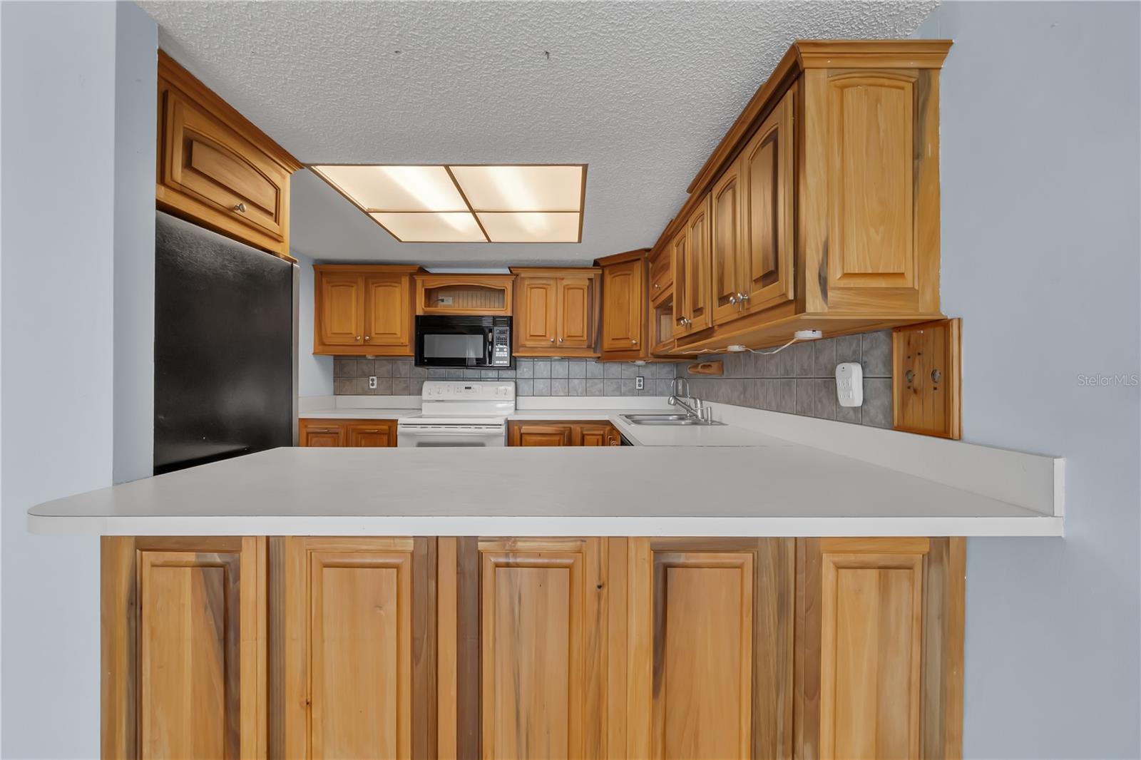 Image 10 of 29 For 3833 Banana River Boulevard 303