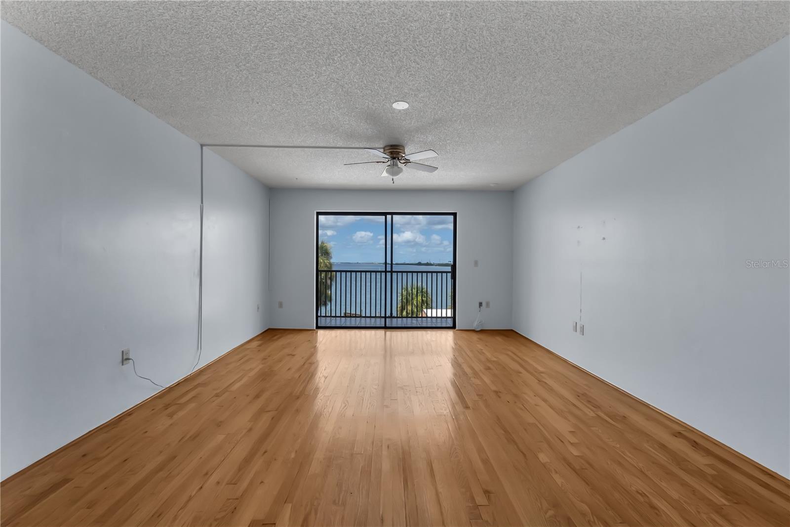 Image 24 of 29 For 3833 Banana River Boulevard 303