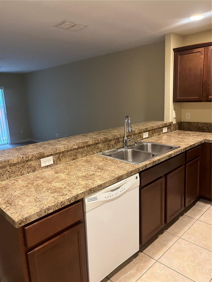 Image 11 of 20 For 228 Carina Circle